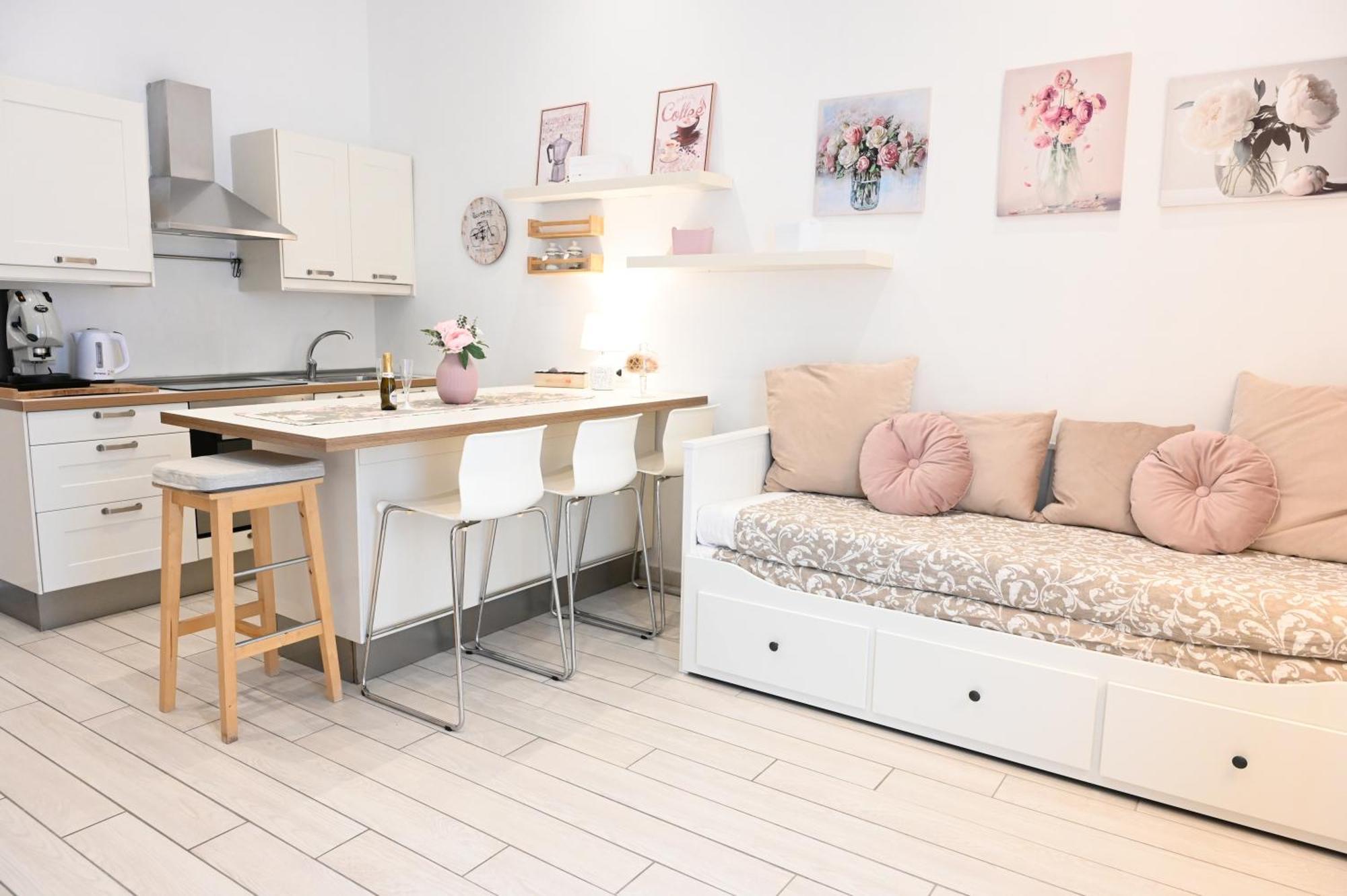 Chiaia Chic House Apartment